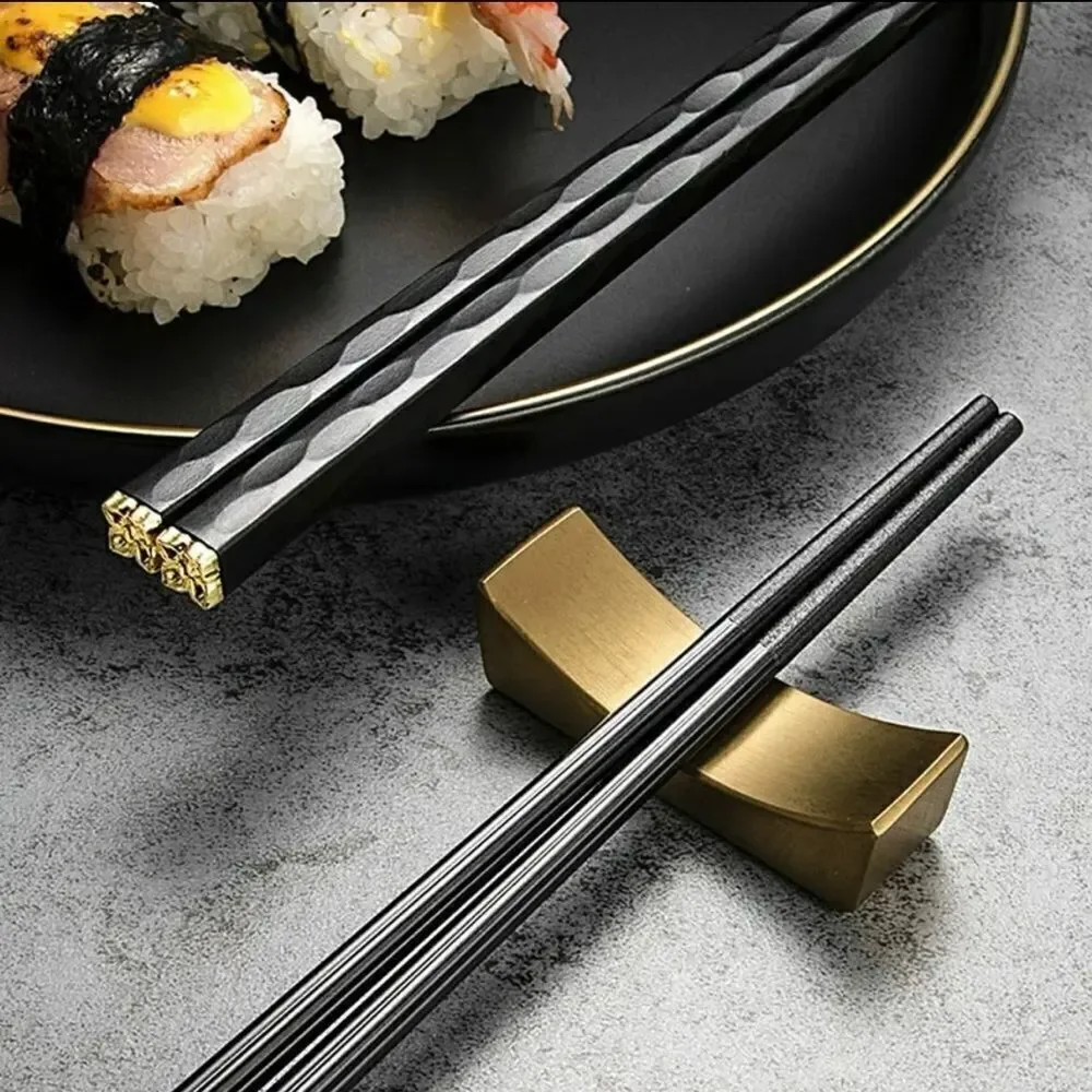 5 PAIR JAPANESE CHOPSTICK SET‎